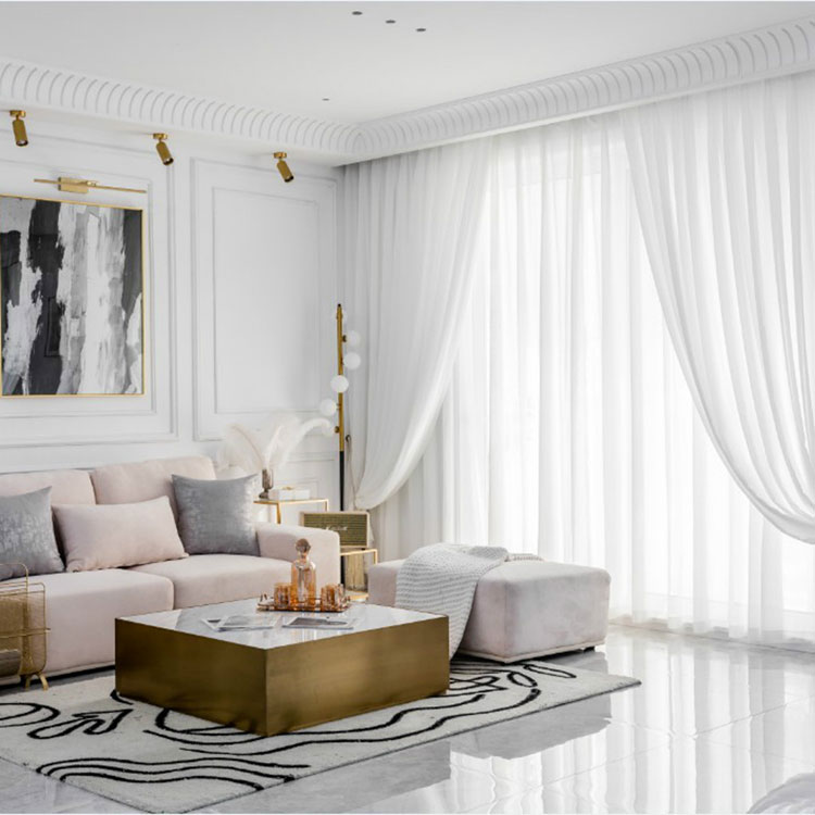 Hvordan kan rene gardiner forvandle hjemmets atmosfære og funksjonalitet?